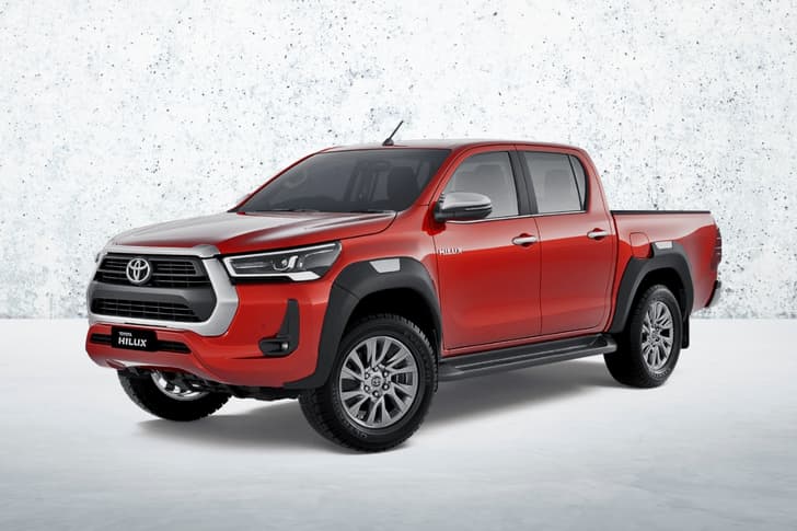 Toyota Hilux Color Emotional Red